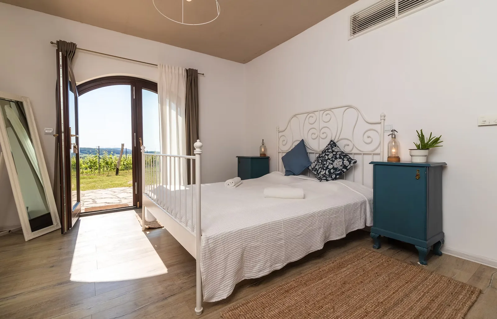 Nest Cottage vendégház, Balatonszőlős